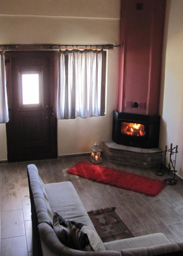 Ihnilatis Bed & Breakfast Kerkíni Rom bilde