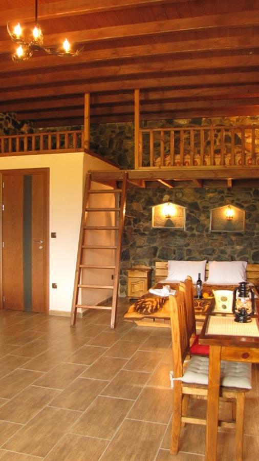 Ihnilatis Bed & Breakfast Kerkíni Eksteriør bilde