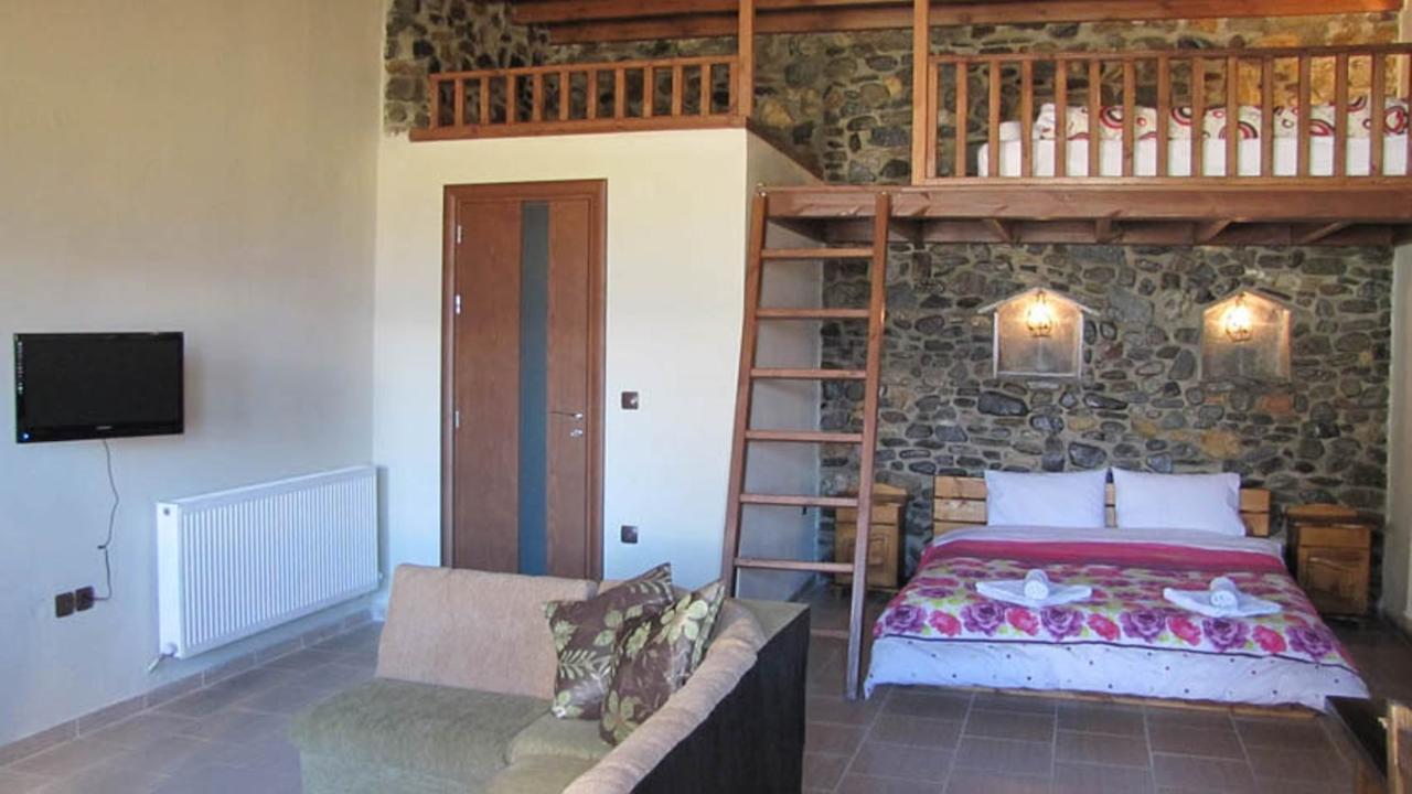 Ihnilatis Bed & Breakfast Kerkíni Rom bilde